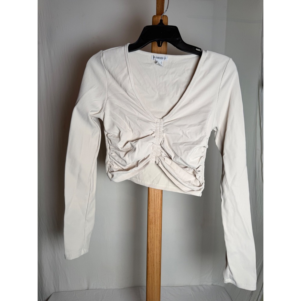 Forever 21 Womens Cream Ribbed Ruched V-Neck Long Sleeve Crop Top Size Large‎